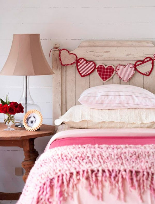 Valentines Day Room Ideas
 Valentine s day room decorating ideas Little Piece Me