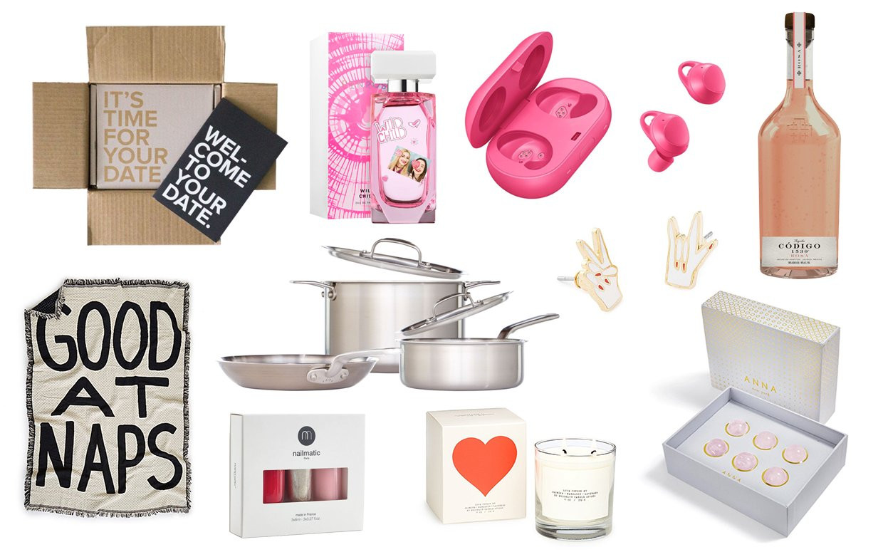 What Is A Good Valentines Day Gift
 11 Great Valentine s Day Gifts for Her